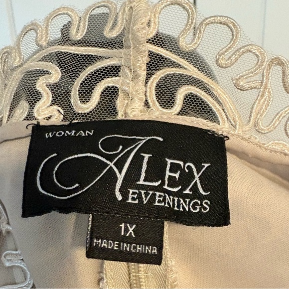 Alex  Evenings, blouse - Picture 9 of 10